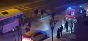 Bolu'da kontrolden çıkan halk otobüsü refüje çıktı, ağaca çarparak durabild...