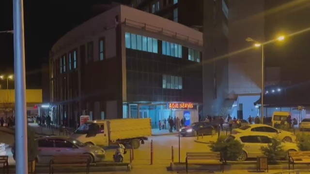 Hatay'da bir aileye silahlı saldırı gerçekleşti: Anne hayatını kaybetti, baba ve kız evladı ağır yaralandı