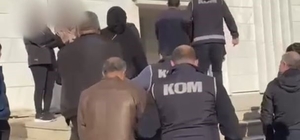 Milas'ta tefecilik soruşturmasındaki iddialar dikkat çekti: 4 tutuklama
Bağ...