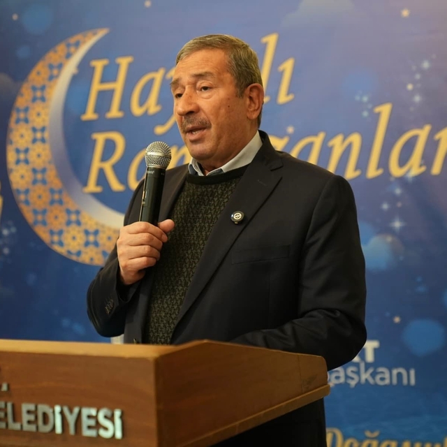 Darende Belediye Başkanı Bozkurt, personelle iftarda bir araya geldi