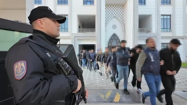 Sahte ilan ve oltalama yöntemiyle dolandırıcılık yapan 21 şüpheli tutuklandı
Siber dolandırıcılık operasyonunda 21 şüpheli tutuklandı