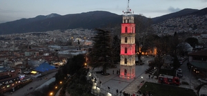 Bursalılara iftar ve sahuru ses bombası ile haber veriyorlar
Bursa'da ramaz...