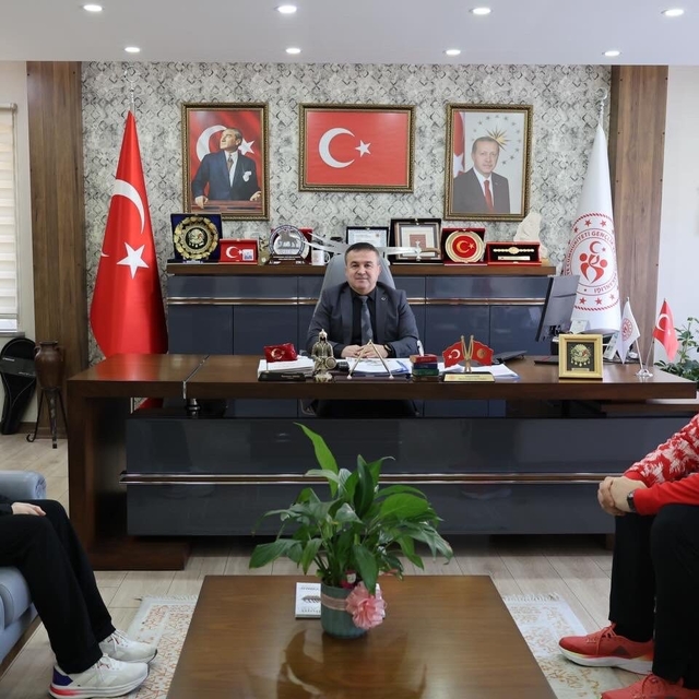 Bilecikli sporcu 300 metrede Türkiye 3'üncüsü oldu