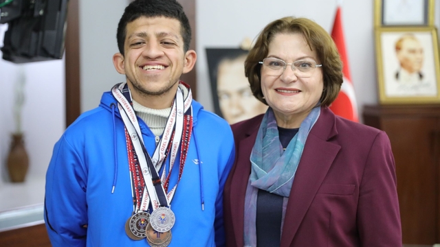Didim'in özel sporcusundan 'Milli' başarı
Başkan Gençay: "Özel sporcularımızın her zaman yanında olacağız"
