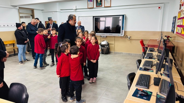 Vezirköprü'de geçen yıl eğitim kurumlarına 13,8 milyon liralık bakım ve onarım yapıldı