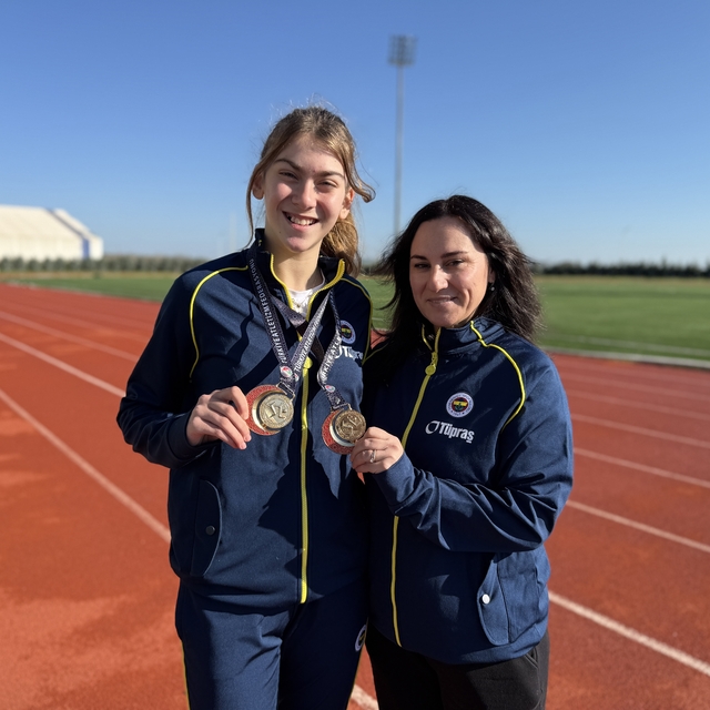 Genç sporcu Ada katıldığı her şampiyonadan madalyayla dönüyor