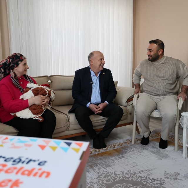 'Hoş Geldin Bebek' projesiyle 5 bin 300 ailenin mutluluğuna ortak oldular