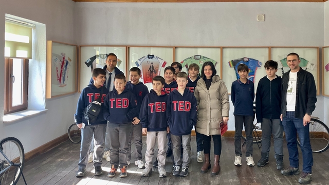 Öğrenciler Ertan Ayçetin bisikletevi'nde Mysia yolları'nı tanıdı