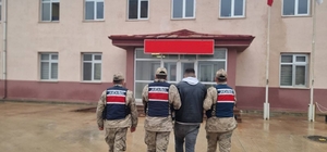 Yağma suçundan kesinleşmiş 16 yıl cezayla aranan şahıs yakalandı