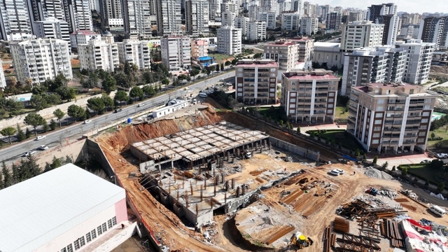 Türkiye'nin en kapsamlı gençlik merkezlerinden biri Kahramanmaraş'ta yükseliyor