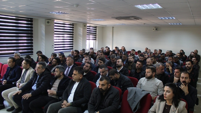 Cizre'de 2. dönem okul müdürleri buluşması