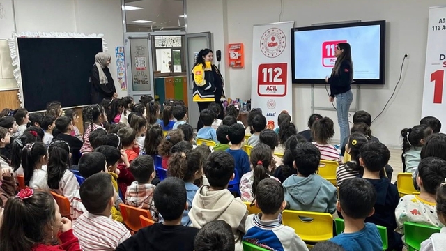 Adıyaman'da minik öğrencilere acil çağrı farkındalık eğitimi