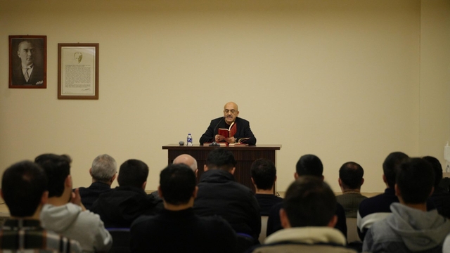 KBÜ'de "Nübüvvetin İspatı" söyleşisi gerçekleştirildi