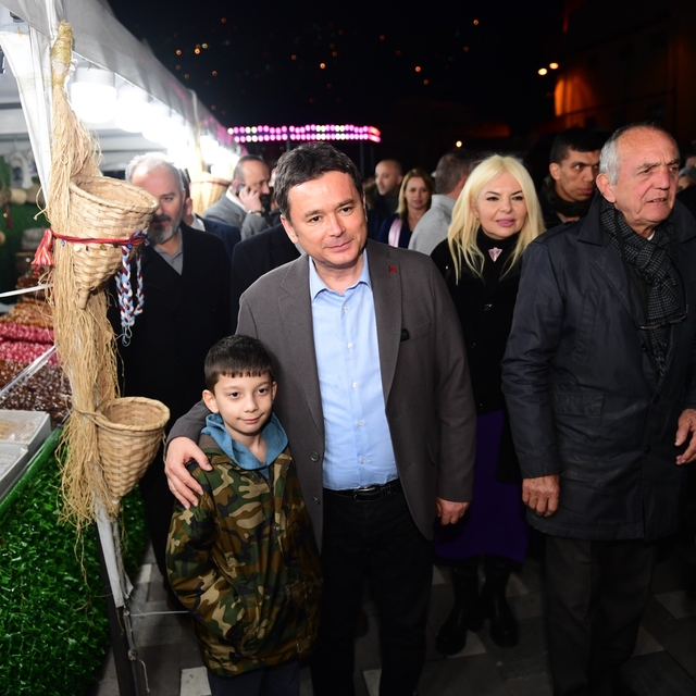 Osmangazi Belediyesi, Ramazan'ın manevi iklimini ilçenin dört yanına taşıyo...