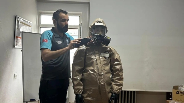 Sinop'ta sağlıkçılara KBRN farkındalık eğitimi