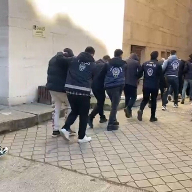 Bursa'da yasa dışı bahis operasyonu; 4 tutuklama