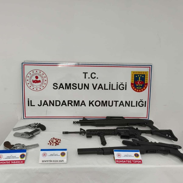 Samsun'da jandarma uyuşturucu ve kaçakçılık operasyonları düzenledi