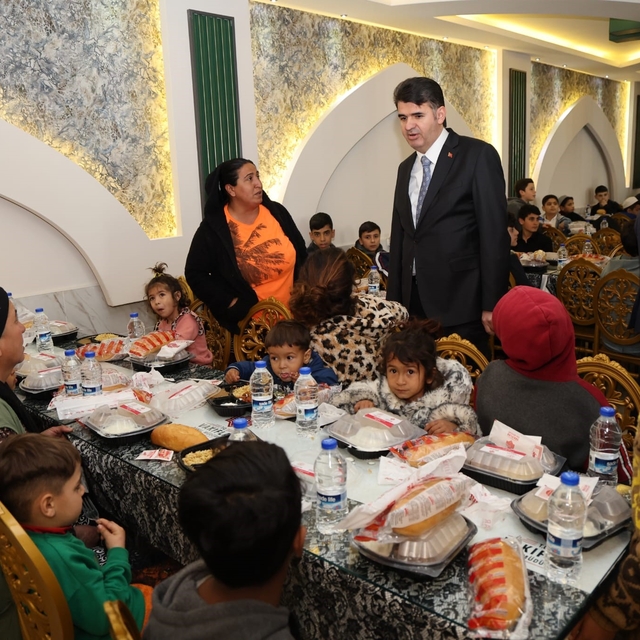 Gaziantep Vakıflar Bölge Müdürlüğü'nden Kilis'te iftar programı