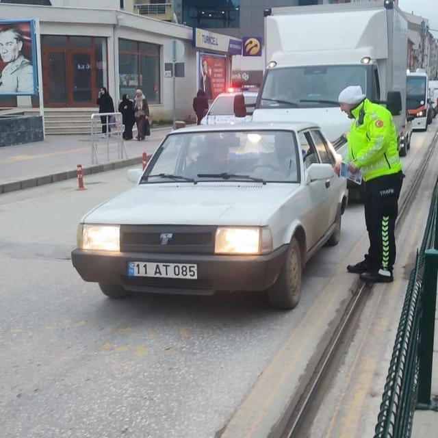 Bozüyük'te yaya geçidi uygulaması