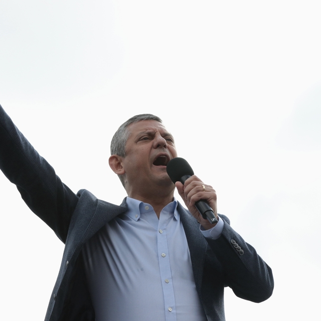 Özgür Özel: Siyasetçiyi başsavcı, sonra da o başsavcıyı tekrar siyasetçi ya...