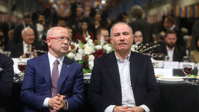 Bursa'da AK Parti Teşkilatı vefa iftarında buluştu