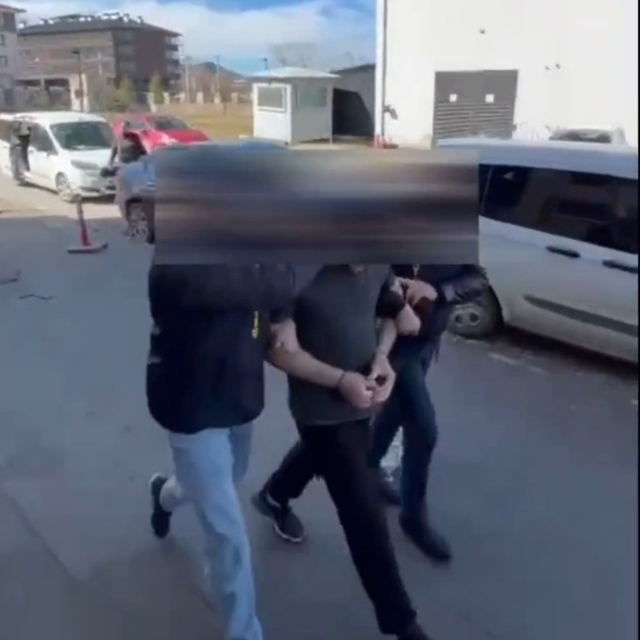 Kütahya'da 23 yıl hapis cezası ile aranan şahıs yakalandı