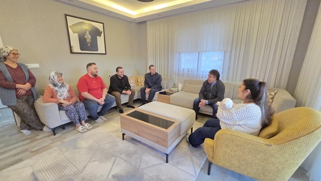 Marmaris Kaymakamı Kaya, Ramazan'da vatandaşlarla buluştu