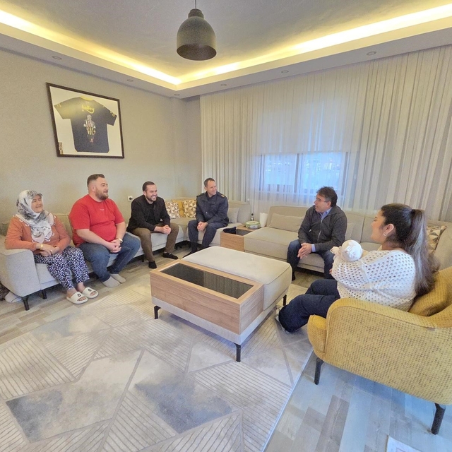 Marmaris Kaymakamı Kaya, Ramazan'da vatandaşlarla buluştu