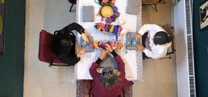 Keçe sanatçısı kadın, sanatını gelecek nesillere aktarmayı hedefliyor