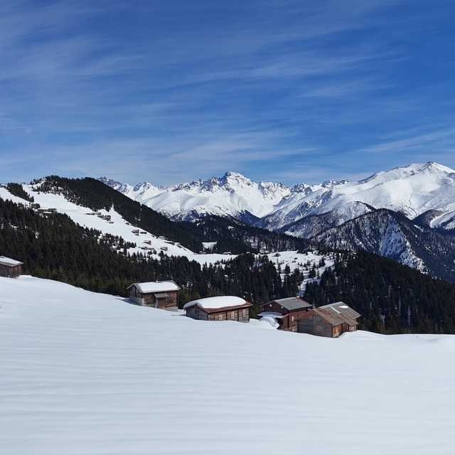 Rize'de Kaçkar Dağları ve yaylalardaki kar manzarası dronla görüntülendi
