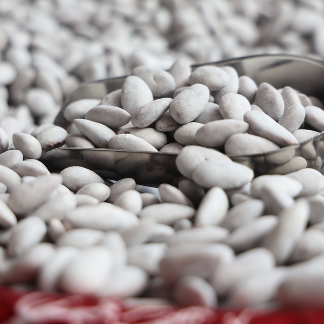 Ramazan soflarının vazgeçilmezi 'Badem Şekerine' yoğun talep