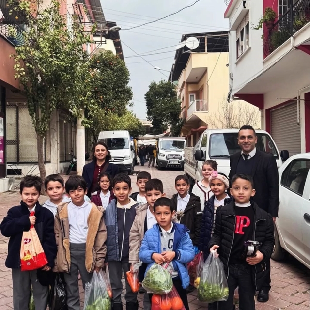 Atça'da miniklerden sürdürülebilirlik için 'Takas Pazarı'