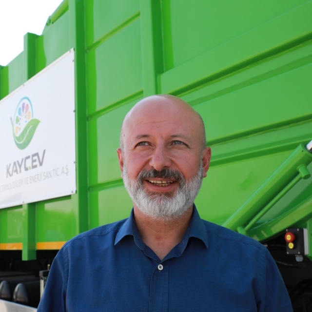 Başkan Çolakbayrakdar: "Türkiye'de ilk olan sistemle geri dönüşümde de öncü...