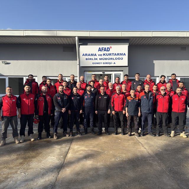 Adana Umut Kervanı Arama Kurtarma ekibi akreditasyon sınavını tamamladı
