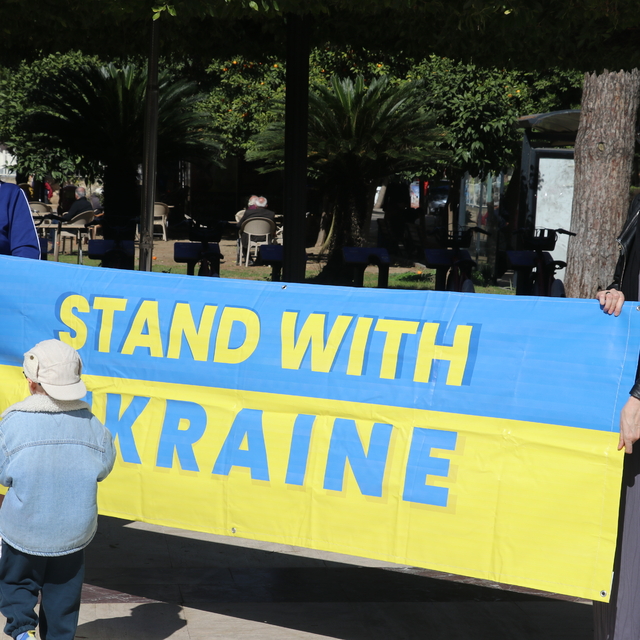 Adana'da yaşayan Ukraynalılar, Rusya savaşının 4. yıl dönümünde buluştu