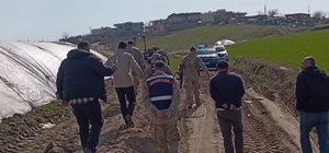 Siirt'te silahla oynayan kişi kazara kendini vurdu