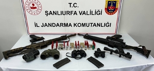Hilvan'da ruhsatsız silah operasyonu: 3 gözaltı