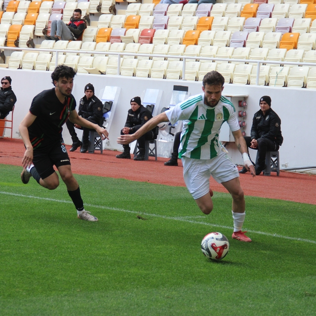 TFF 3. Lig: Malatya Yeşilyurtspor: 1 - Diyarbekirspor: 0 (Maç Sonucu)
