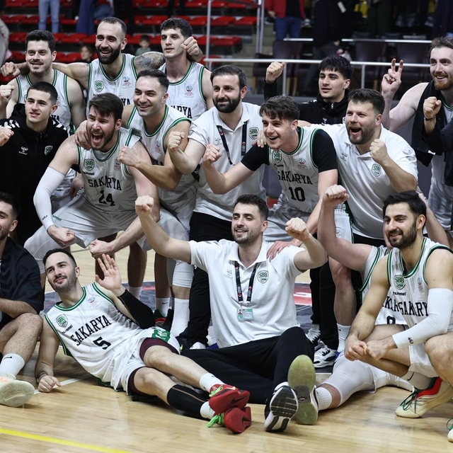 Büyükşehir Basketbol, Kütahya engelini farkla geçti