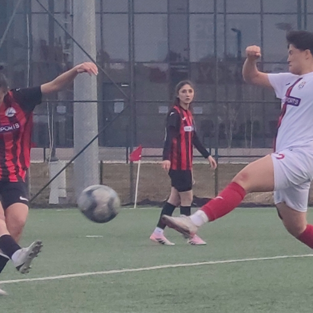 TFF Kadınlar 2. Lig: Vangücü SK: 2 - Siverek Kadın SK: 0