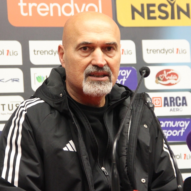 Levent Açıkgöz: "Ligde kalmak adına her maç bizim için çok önemli"