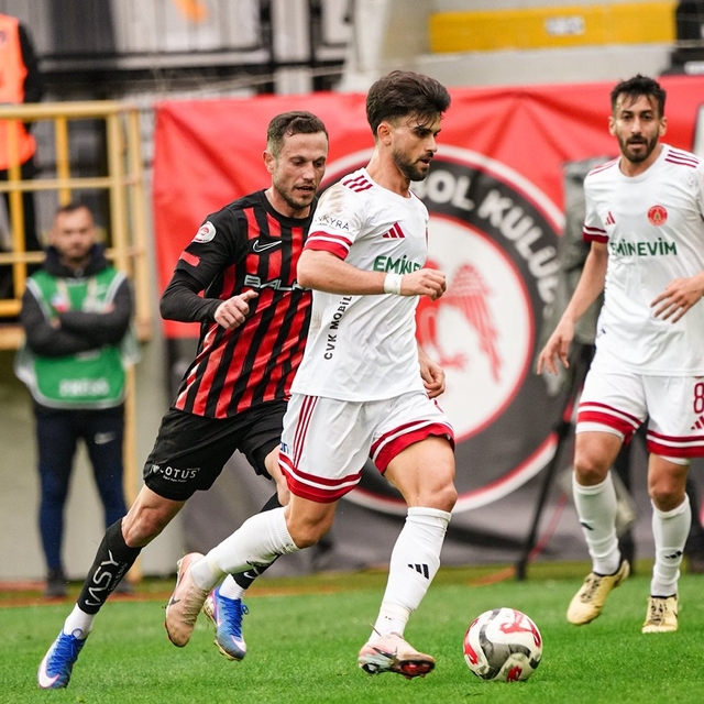 Arca Çorum FK - Eminevim Ümraniyespor: 2-0