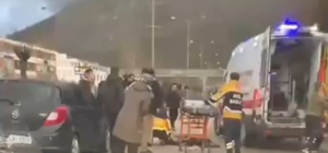 Yaya geçidinde elektrikli bisiklete otomobil çarptı; 1 yaralı