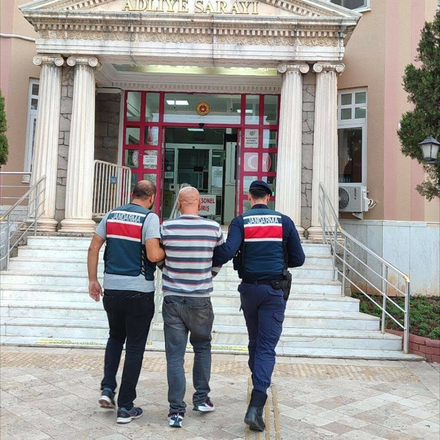 Aydın'da 9 yıl hapisle aranan hükümlü yakalandı