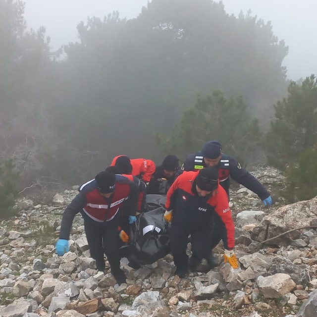 Aydın'da uçurumda ceset bulundu