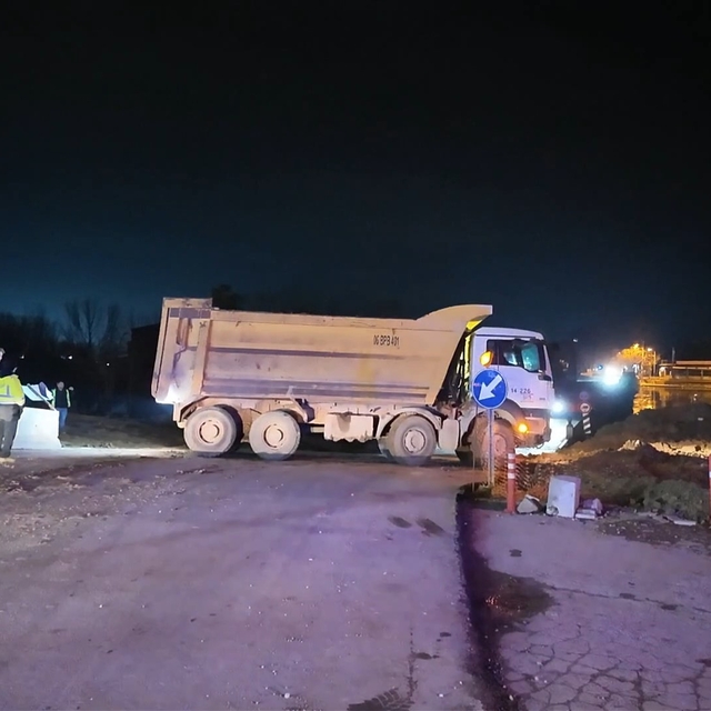 Edirne'de nehirlerde taşkın riski: Tunca ve Meriç Köprüsü ulaşıma kapatıldı