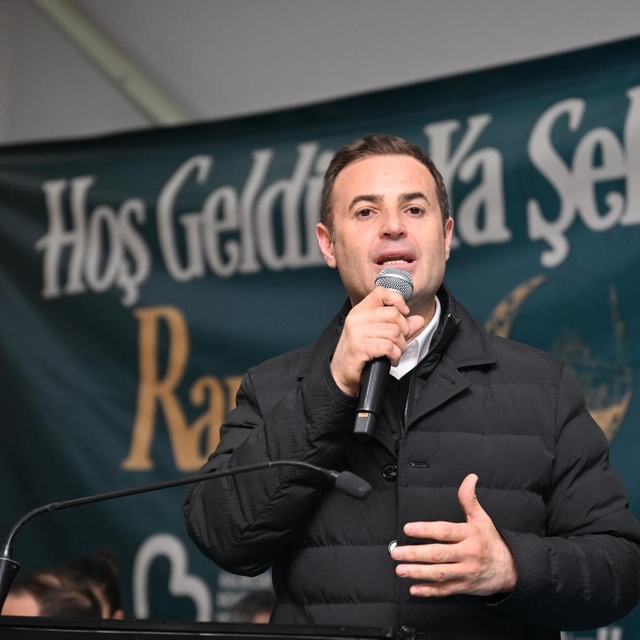 Başkan Ahmet Akın, Kepsutlularla iftar yaptı
Akın, "Balıkesir Benim Ailem d...