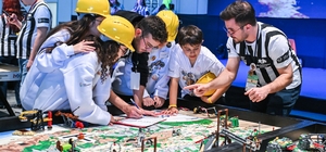 Bilim Kahramanları Fuar İzmir'de buluştu