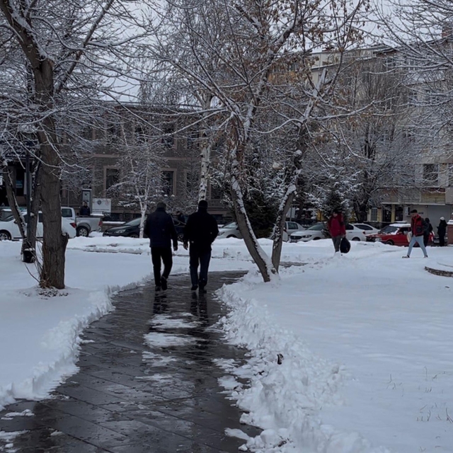 Ardahan, beyaza büründü