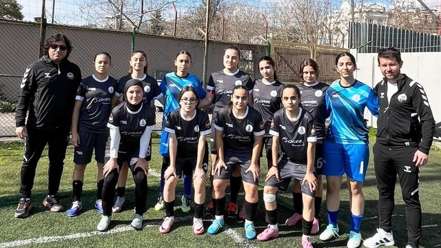 U17 Kadınlar Ligi'nde Körfez'den galibiyet